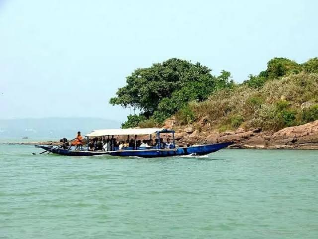 Boat ride at Chilika Lake